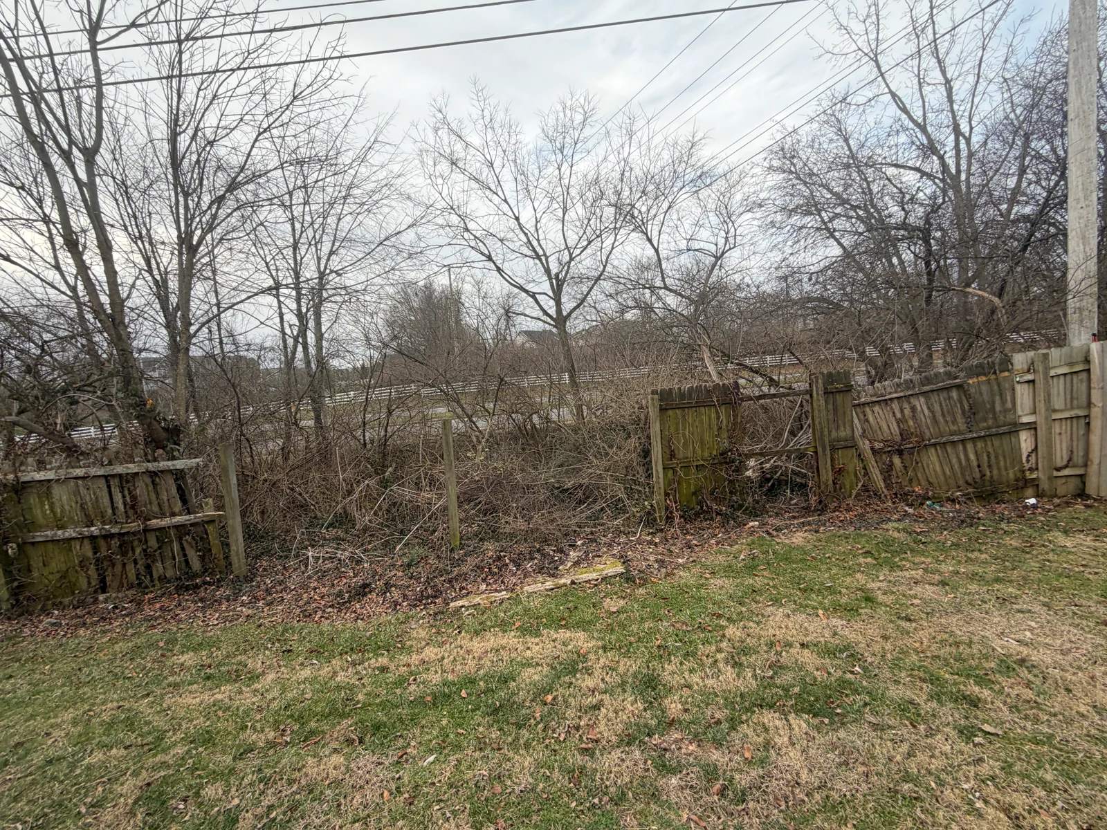 Lexington Fence — Before Replacement at an Arorix customer project